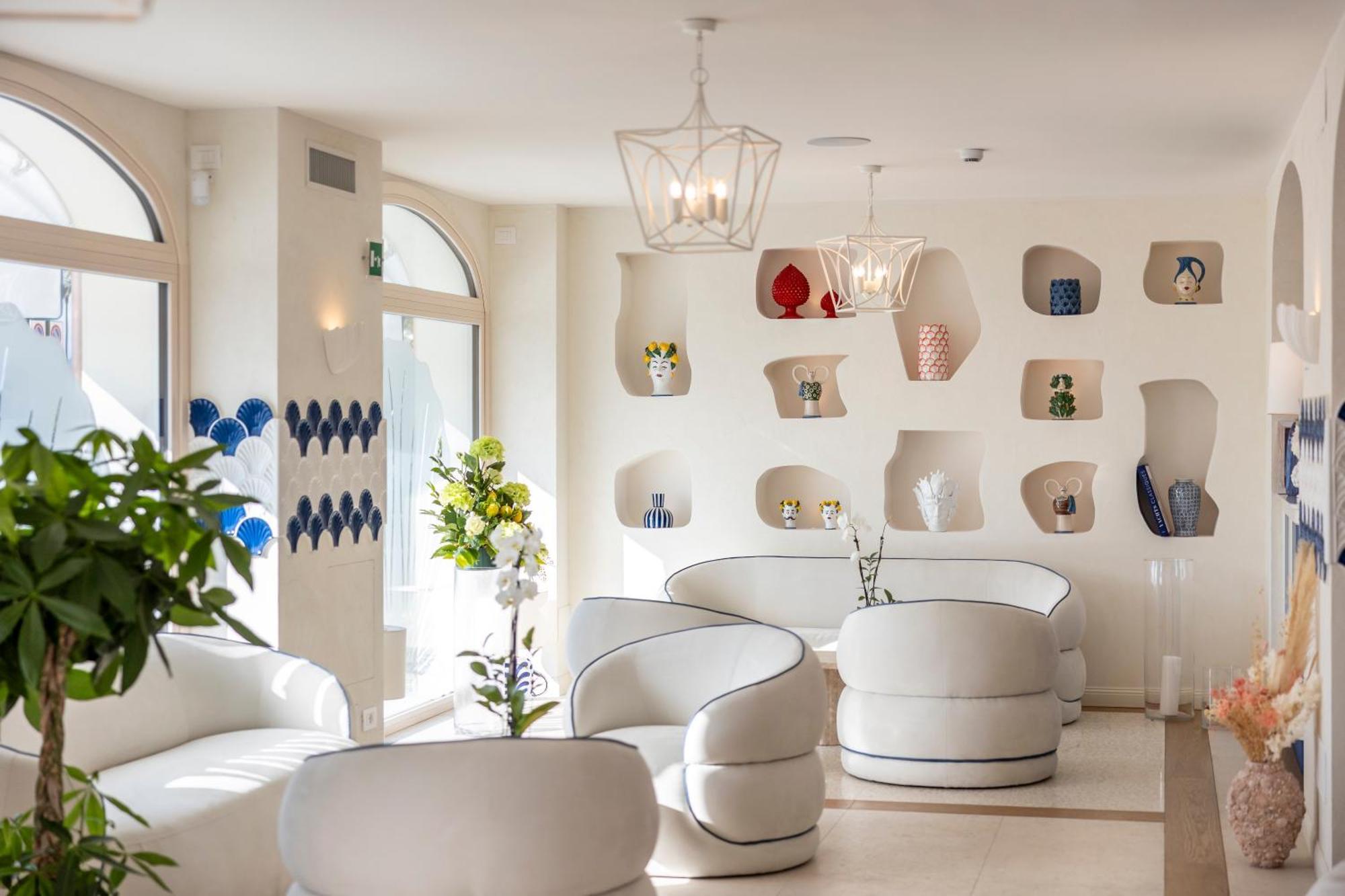 A'mare Luxury Apartment *
